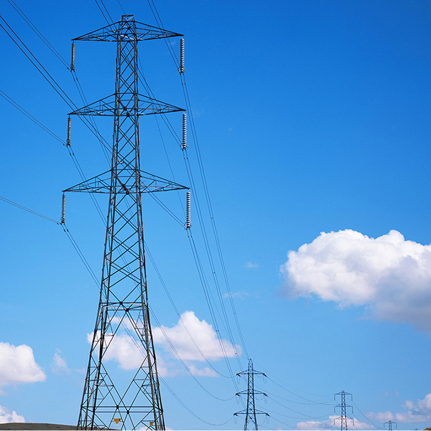 The communication system uses ANSI glass insulators.